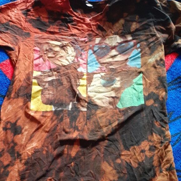 Distressed bleach tie dye gorillaz t - Picture 1 of 4